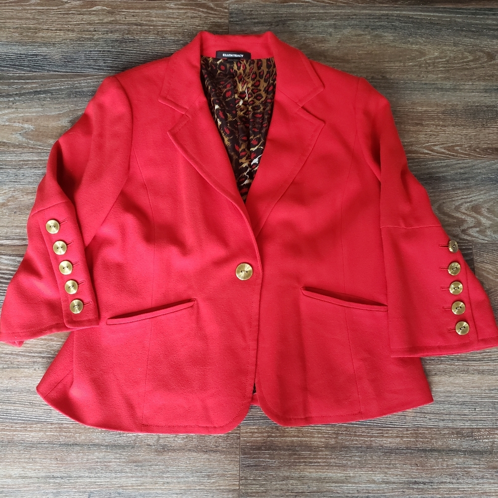 Ellan Tracy Bell Sleve Blazer Size 16